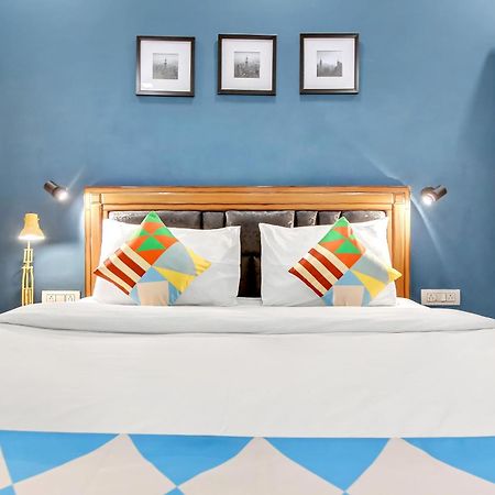Oyo Home 64106 Comfortable Stay Ню Делхи Екстериор снимка