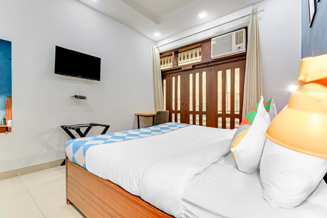 Oyo Home 64106 Comfortable Stay Ню Делхи Екстериор снимка