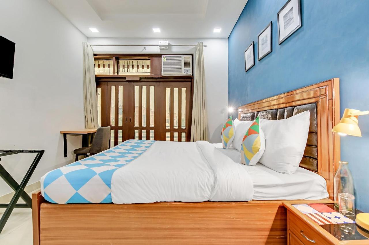 Oyo Home 64106 Comfortable Stay Ню Делхи Екстериор снимка